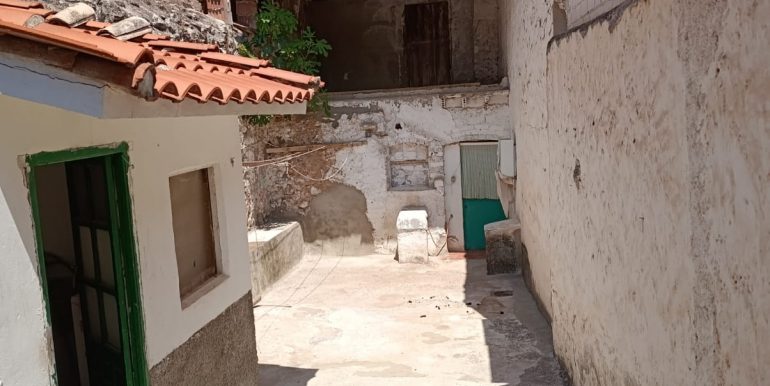 PATIO 2